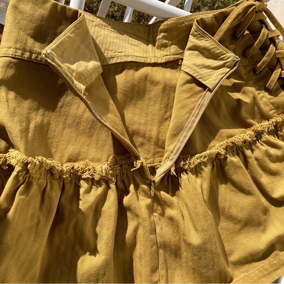 Free People Skirt Lace Up Back Khaki Frilled Women’s Size 0 Side zip - Picture 8 of 13